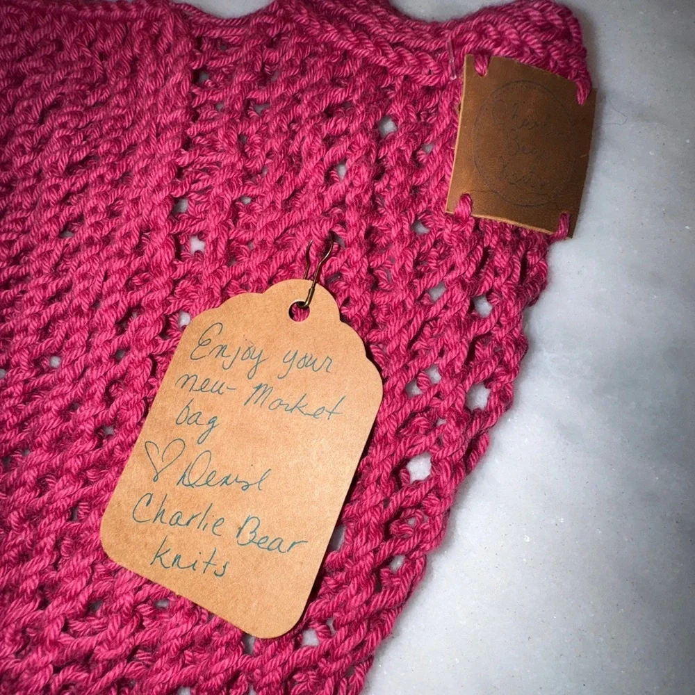 Hand Crotchet Market Bag NWT fuchsia pink Charlie Bear Knits - Picture 3 of 4